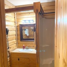 Honeymooner Cabin